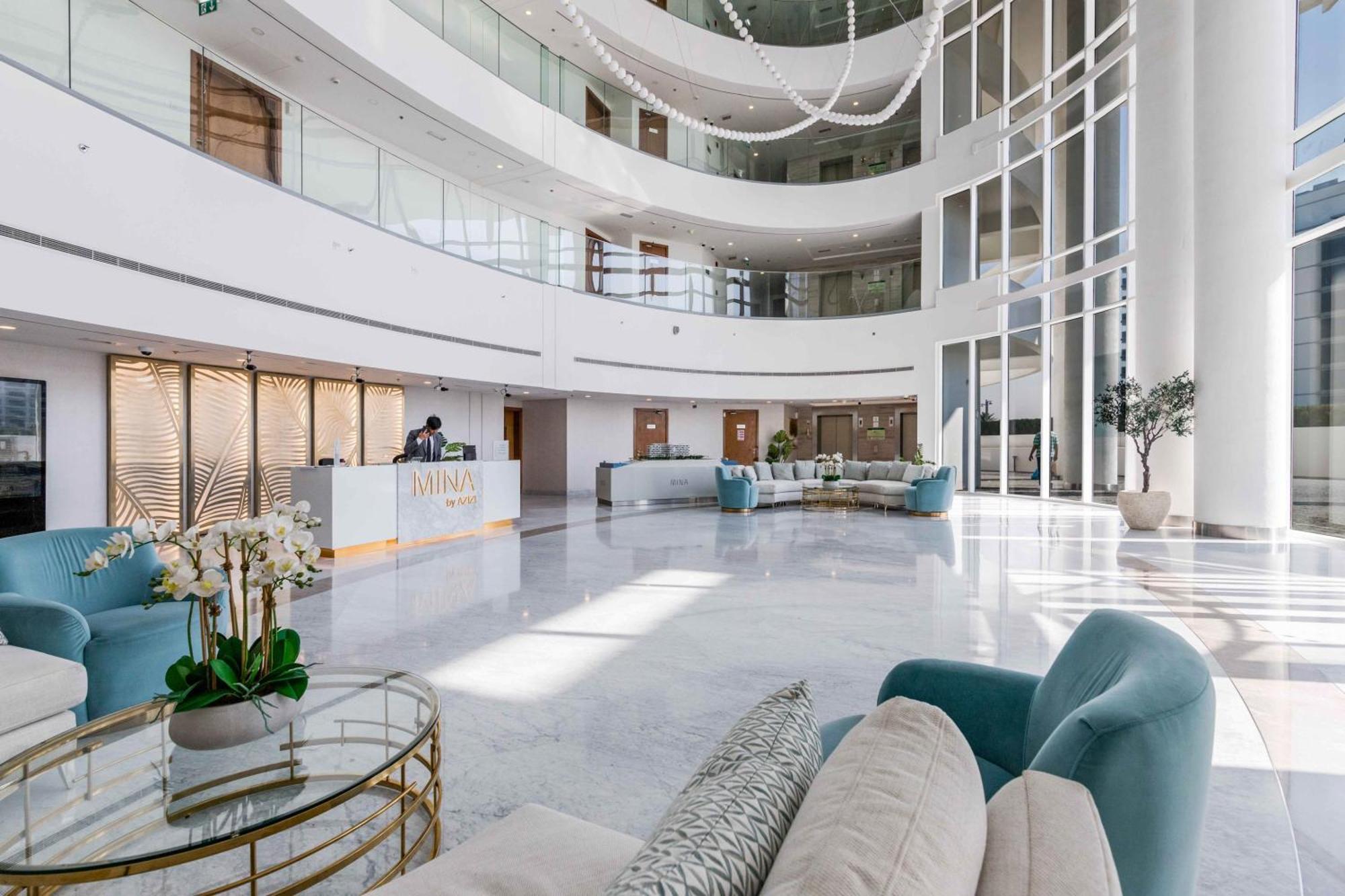 Luxury Azizi Mina Beachfront Apartments Dubai Bagian luar foto