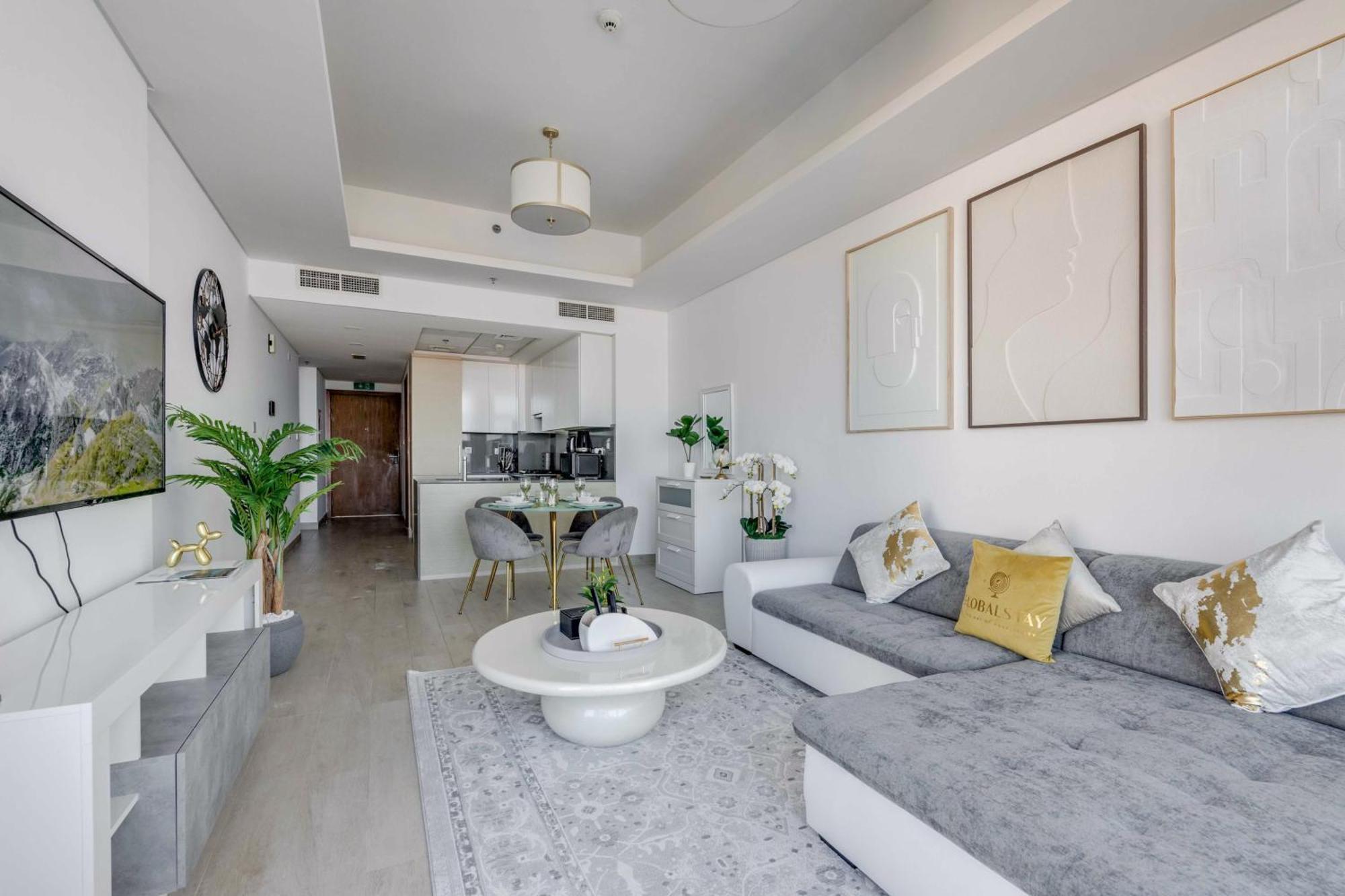 Luxury Azizi Mina Beachfront Apartments Dubai Bagian luar foto