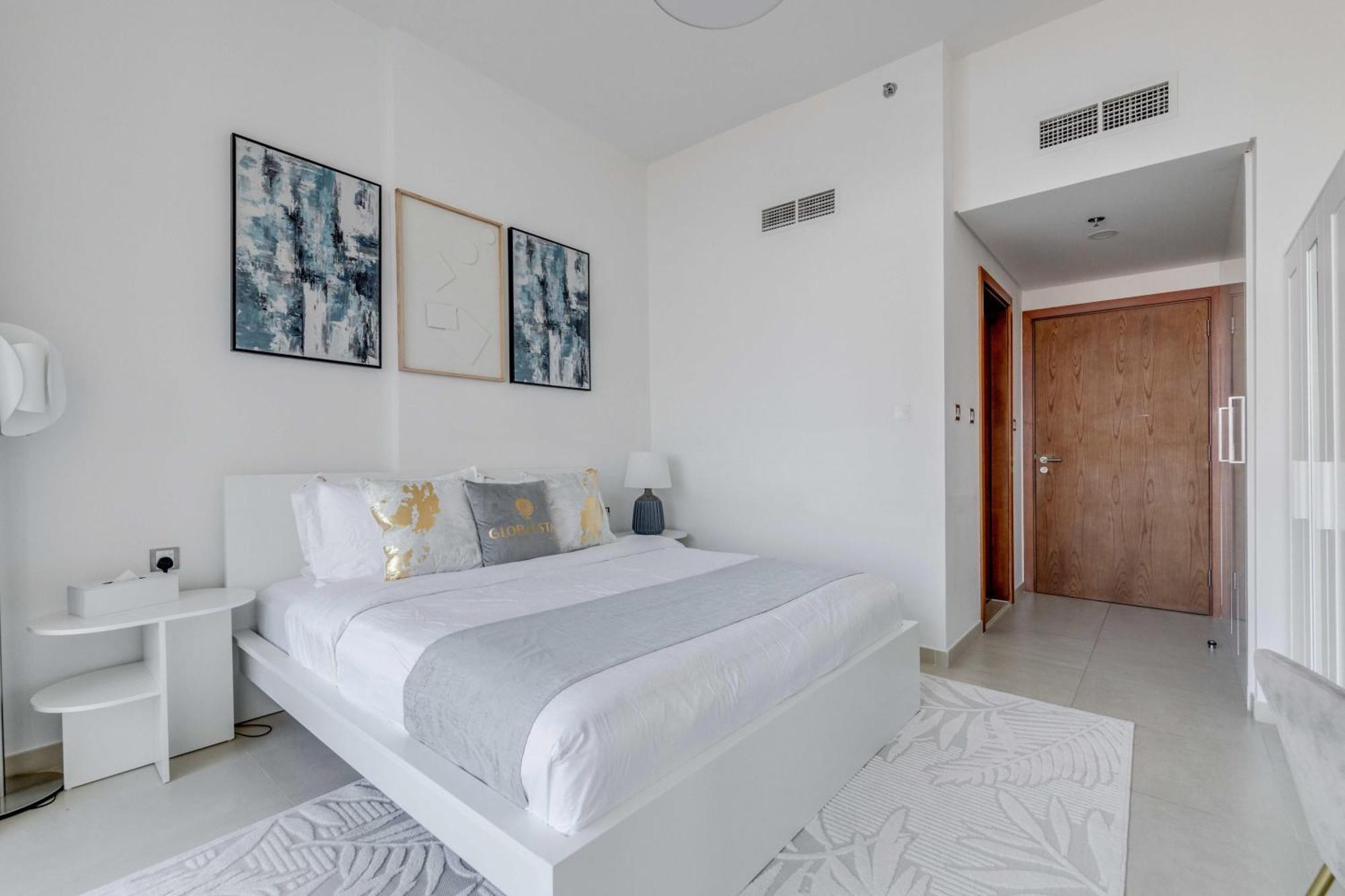 Luxury Azizi Mina Beachfront Apartments Dubai Bagian luar foto