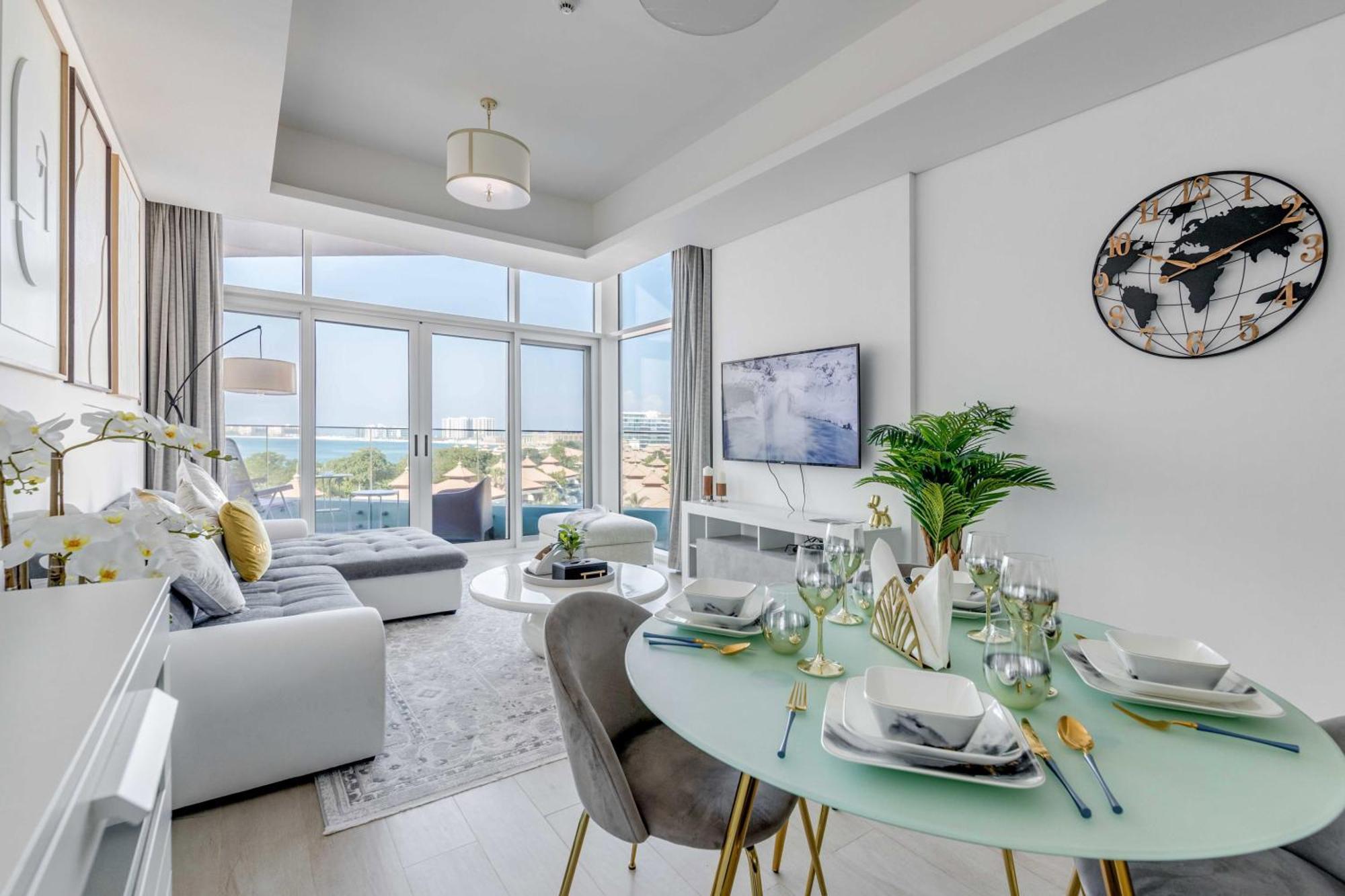 Luxury Azizi Mina Beachfront Apartments Dubai Bagian luar foto
