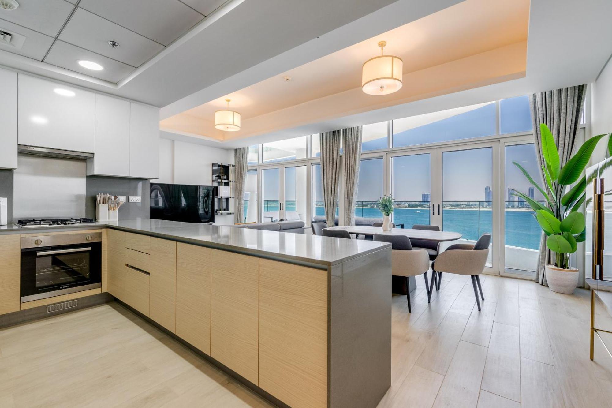 Luxury Azizi Mina Beachfront Apartments Dubai Bagian luar foto