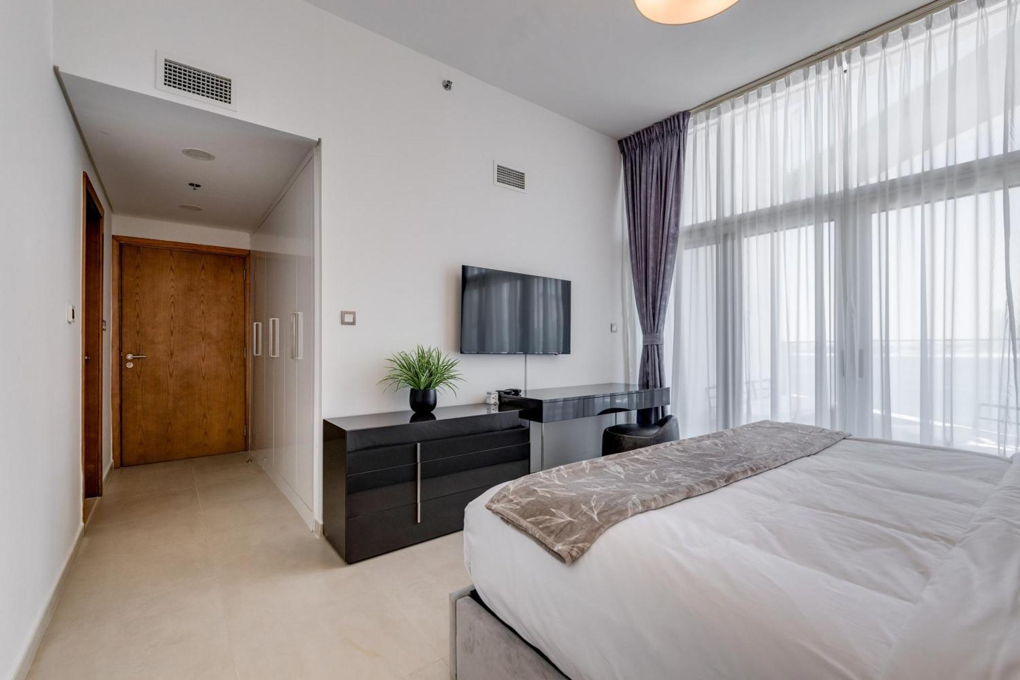 Luxury Azizi Mina Beachfront Apartments Dubai Bagian luar foto