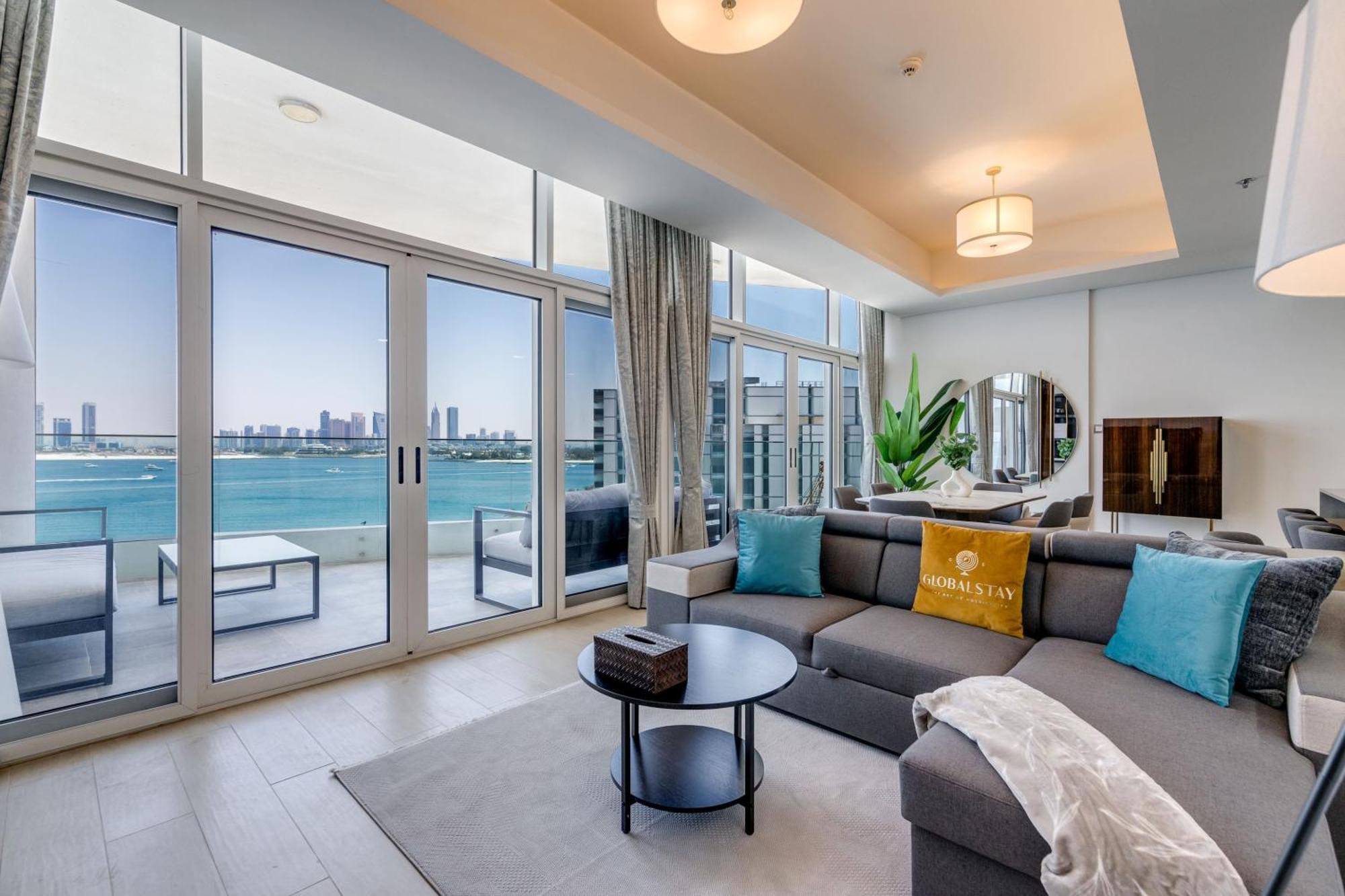 Luxury Azizi Mina Beachfront Apartments Dubai Bagian luar foto